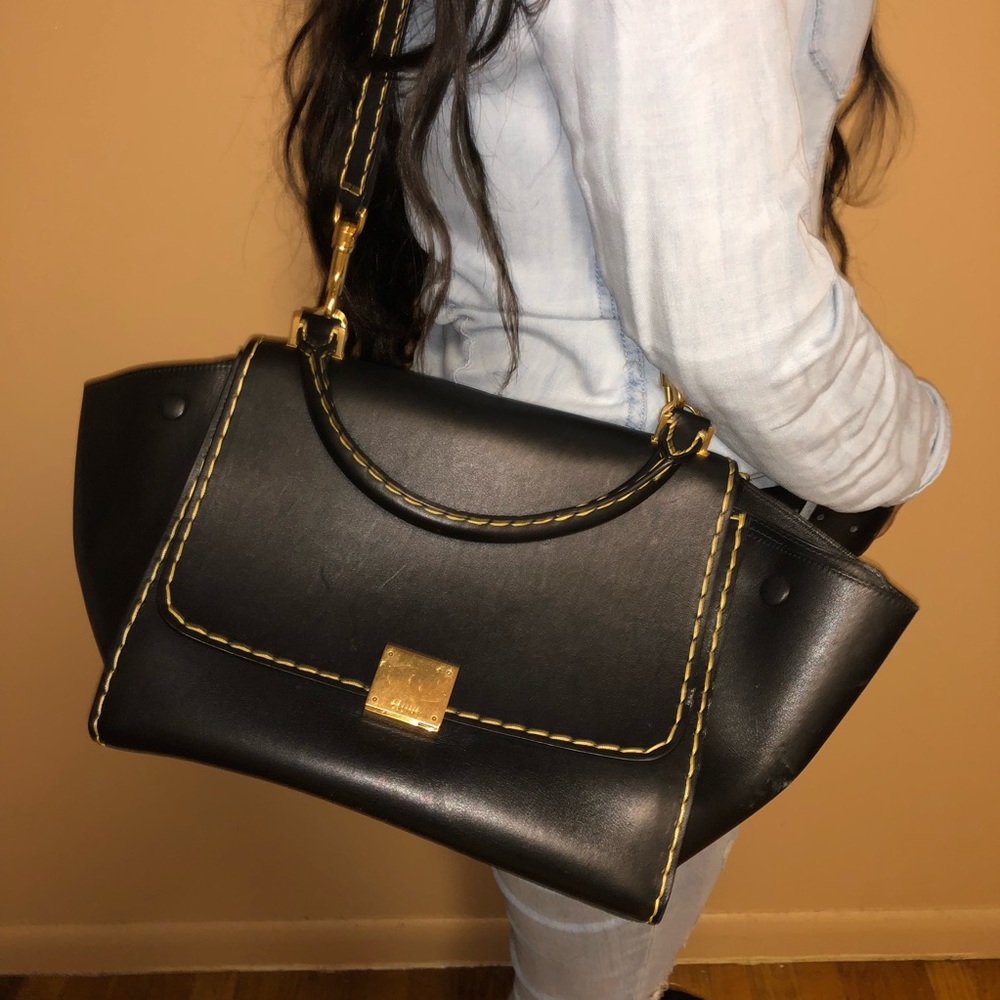 Cèline Trapeze Shoulder Bag